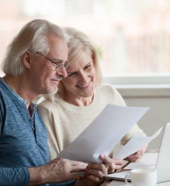 Couple with their income protection insurance plan